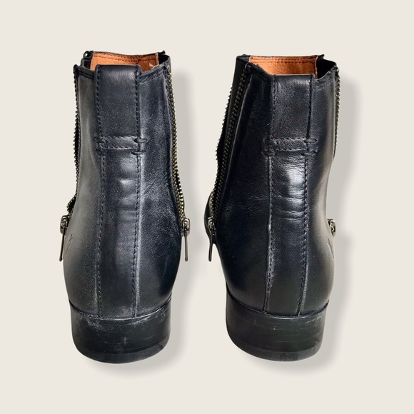 Frye Carly Zip Black Leather Chelsea Ankle Booties - Picture 12 of 16